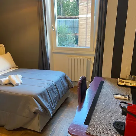 El-even Parioli Lägenhetshotell 4*